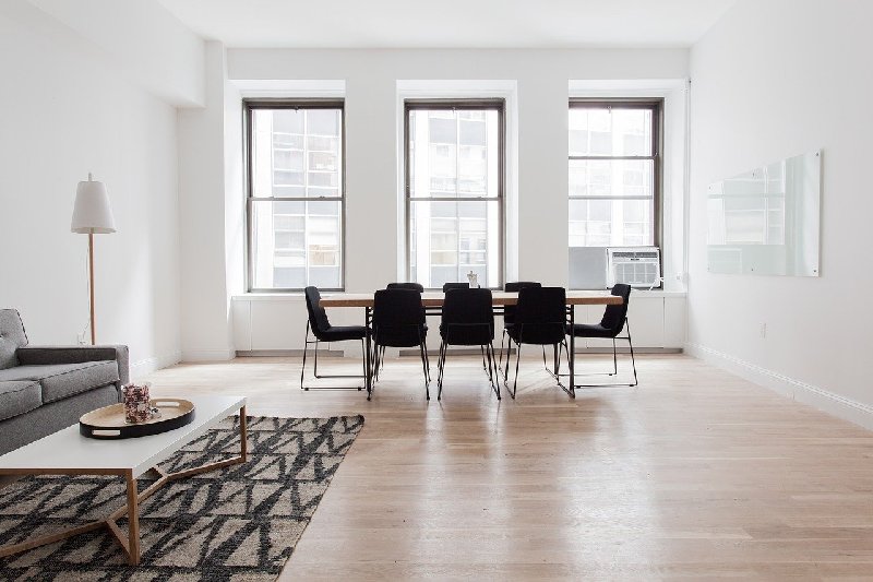 Modne kolory do ścian w mieszkaniach i domach